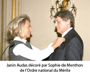 Janin décoré de l'Ordre national du Mérite